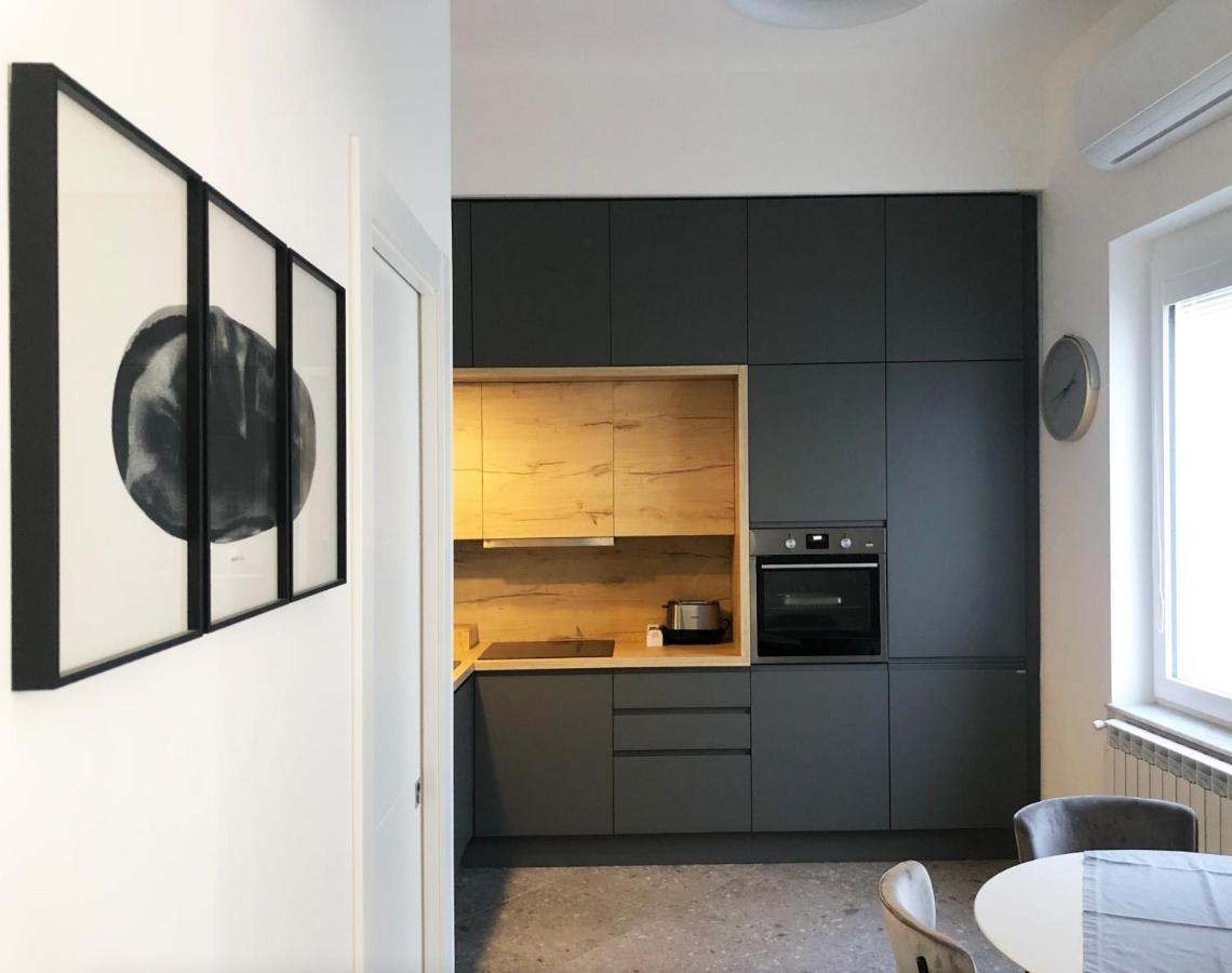 Lily Apartment Napoli Dış mekan fotoğraf